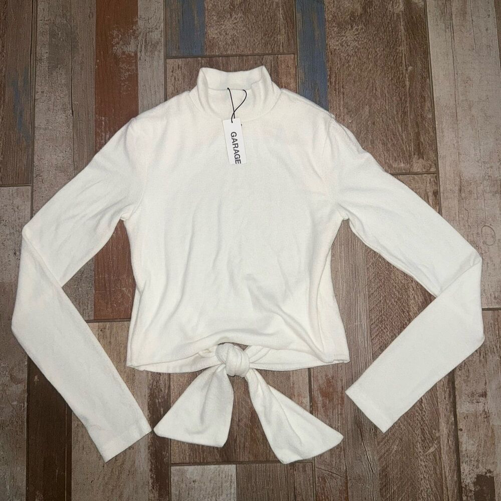 Garage White Long Sleeve Mock Neck Open Back Top Petite Small New With Tags